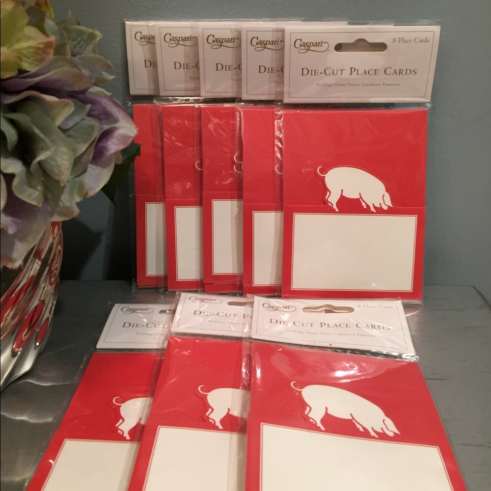 Die-Cut place cards